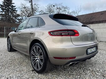 Porsche Macan Turbo - 2