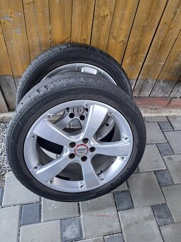 225/45 R17 - 2