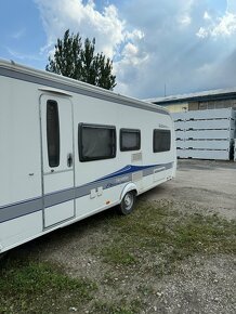 Predám prívesný karavan HOBBY DE LUXE 540 KMFE - 2