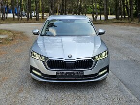 Škoda Octavia Combi 4 IV First Edition model 2021 - 2