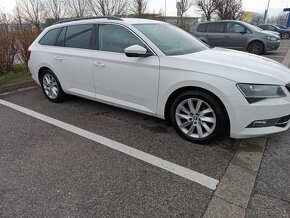 Škoda Superb combi - 2