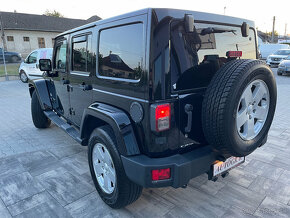 Jeep Wrangler Unlimited 2.8 CRD Sahara A/T - 2