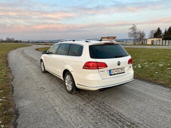 Volkswagen Passat Variant 2.0 TDI Comfortline DSG - 2