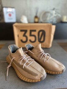 Adidas Yeezy boost 350 v2 - 2