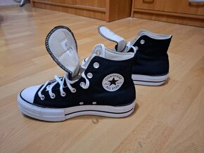 Predám dámske tenisky značky Converse Allstar - 2