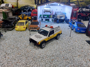 model auta Jeep Cherokee renault assistance Otto mobile 1:18 - 2