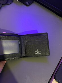 Lv wallet - 2