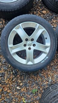 70. Sada letních kol 215/55 r17 Peugeot 5x108 - 2