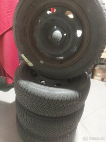 Zimne pneu na plechových diskoch 205/60 R15 91T - 2