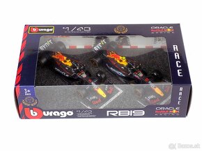 Dvojset  F1 FERRARI a RED BULL  1:43 Bburago - 2