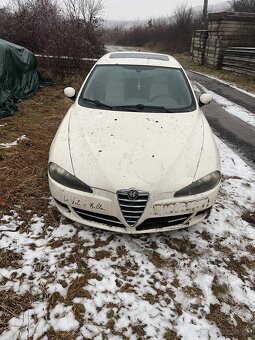 Rozpredam alfa romeo 147 - 2