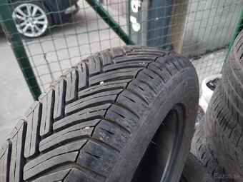 Predám zimné pneumatiky Michelin 165/70R14 - 2