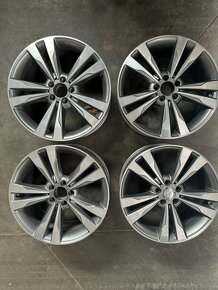 5x112 R19 Mercedes original - 2