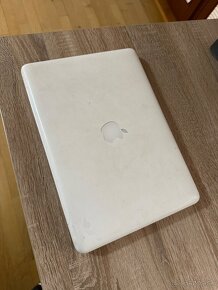 Apple Macbook 13 Unibody - 2