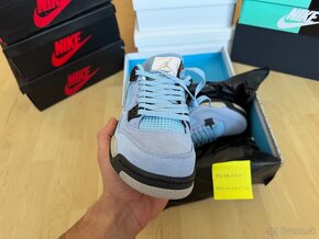 Air Jordan 4 University Blue - 2