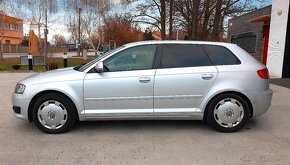 Audi A3 Sportback 1.6 75KW,benzin, Attraction Premium - 2