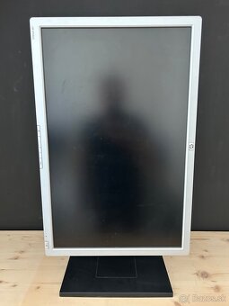 Monitor HP LP2465 - 2