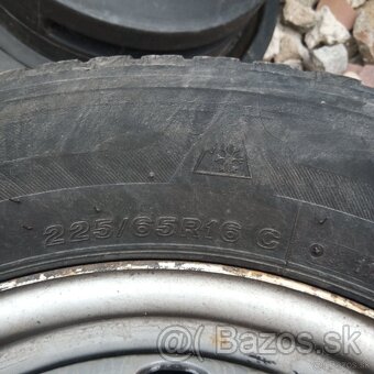 Bridgestone 225/65R16 C na dodavku, vhodne ako rezerva - 2