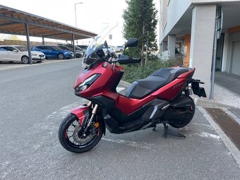 Honda ADV 350 - 2