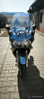 Yamaha FJR 1300 - 2