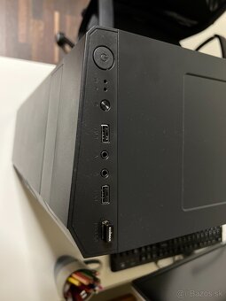 PC na kazdodennu pracu aj bezne hry s i5, RX580 8GB, SSD - 2