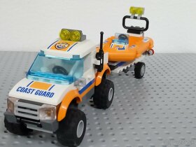 60012 LEGO City Coast Guard 4x4 & Diving Boat - 2