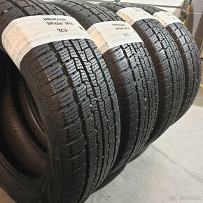 Dodávkové zimné pneu 215/60 R17C HANKOOK - 2