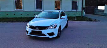 Kia Ceed 1.6 Crdi White/Line 2011. - 2