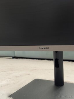 Monitor Samsung S24R650FDU - 2