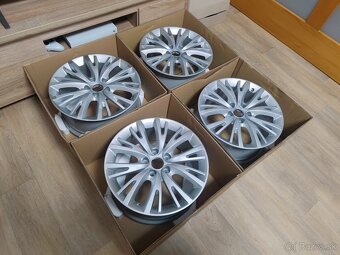 Alu disky 5x110 R17 Alfa Romeo Giulietta - nepoužité - 2