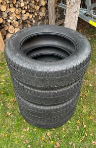 Goodyear UltraGrip Performance SUV 225/65 R17 102H - 2