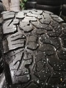 265 /65 R17  BFGOODRICH  ALL-TERRAIN T/A - 2