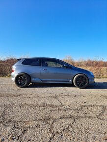 Honda civic 7g 1.6i vtec - 2