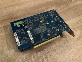 GIGABYTE GEFORCE GT 220 1GB - 2