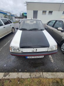 Peugeot 205 - 2