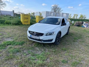 V60 CC D4 AWD polestar polar white - 2