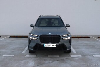 BMW X7 xDrive40d - prenájom - 2