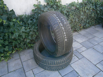 Predám 2x zimné pneu Hankook 205/45 R17 88VXL - 2