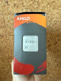 Procesor AMD Ryzen 7 5800X - 2