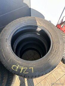 215/65 R16C Continental zimne - 2