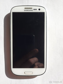 Predam samsung GT-I9300 - 2