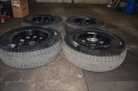 Zimné pneumatiky  235/75 R15 - 2