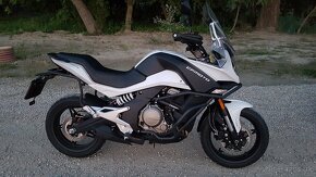 Predám CF MOTO 650 MT premium - 2