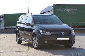 Volkswagen Touran 2.0 TDI Comfortline - 2