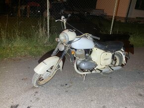 Jawa 250 - 2