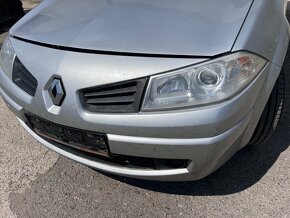 Predám Náhradné diely na Renault Megane 2 1,6 benzín - 2