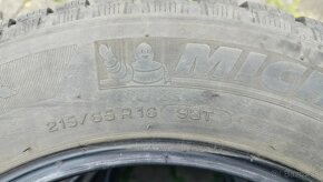 Predám 4 zimné pneumatiky 215/65 R16 98T Michelin - 2