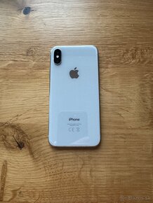 iPhone X 64gb strieborný - 2