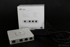 Ubiquiti UniFi Security Gateway - 2