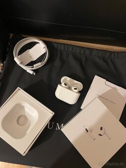 Apple AirPods GEN3 - 2